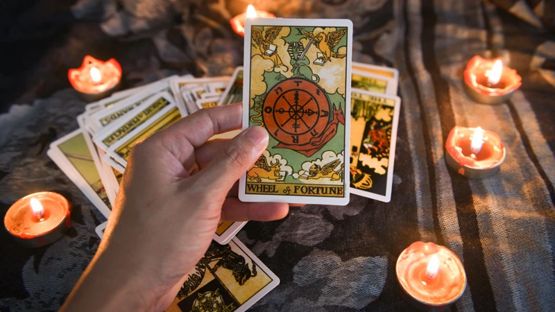 How To Incorporate Astrology In Tarot Readings