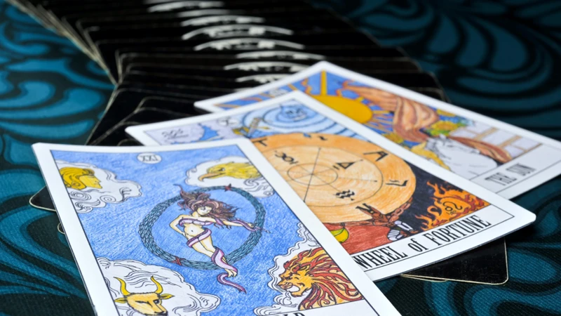 Interpreting Tarot Cards For Career Guidance